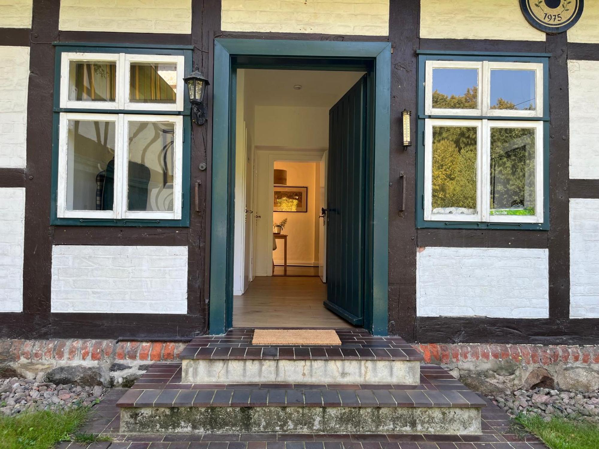 „Altes Forsthaus“ Am Schloss Uelzen Exterior foto